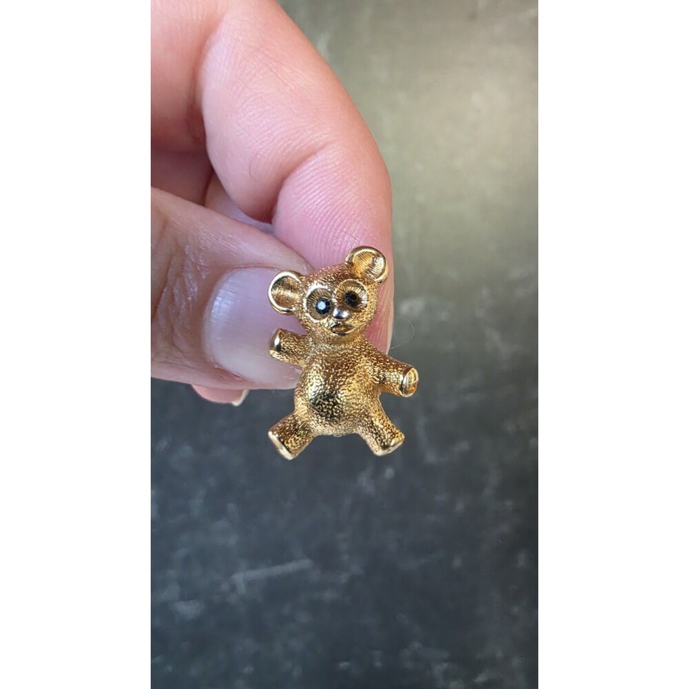 Monet Gold Tone Metal Teddy Bear Shaped Brooch Vintage Costume Jewelry